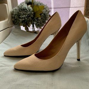 Isaac Mizrahi Linen Pumps
